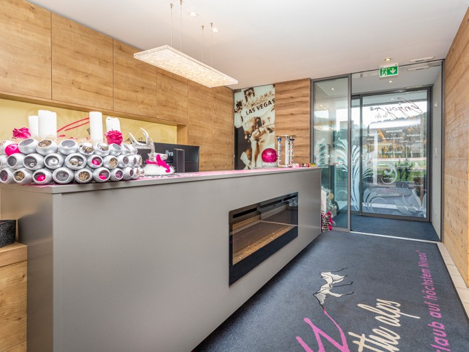 Eingangsbereich und Rezeption