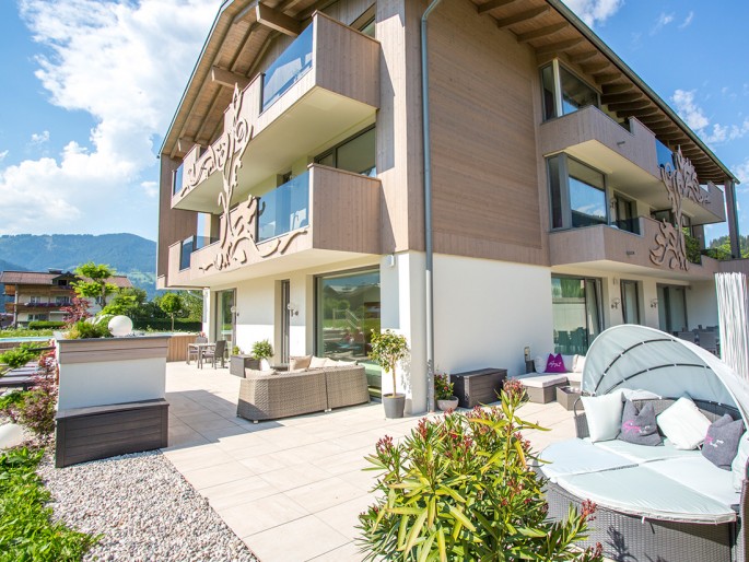 Garten mit Pool vom Enjoy the alps, Flachau