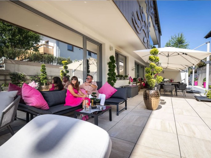 Gemütliche Stunden auf der Sonnenterrasse